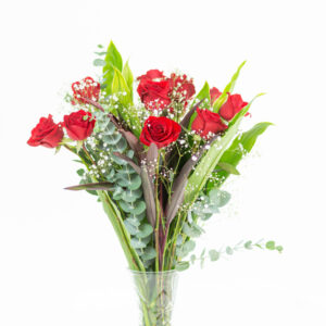 Vase of roses